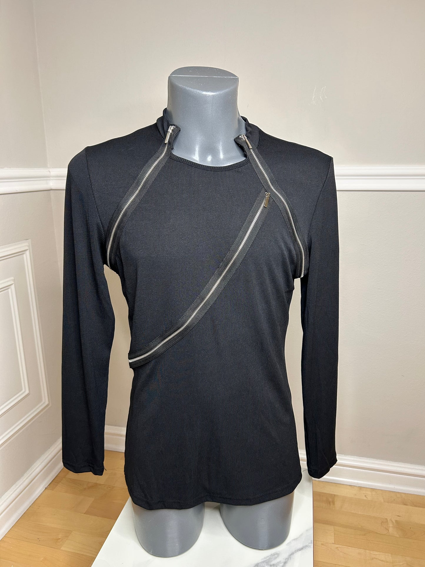 Zip-Design Shirt, langarm, schwarz, Größe M