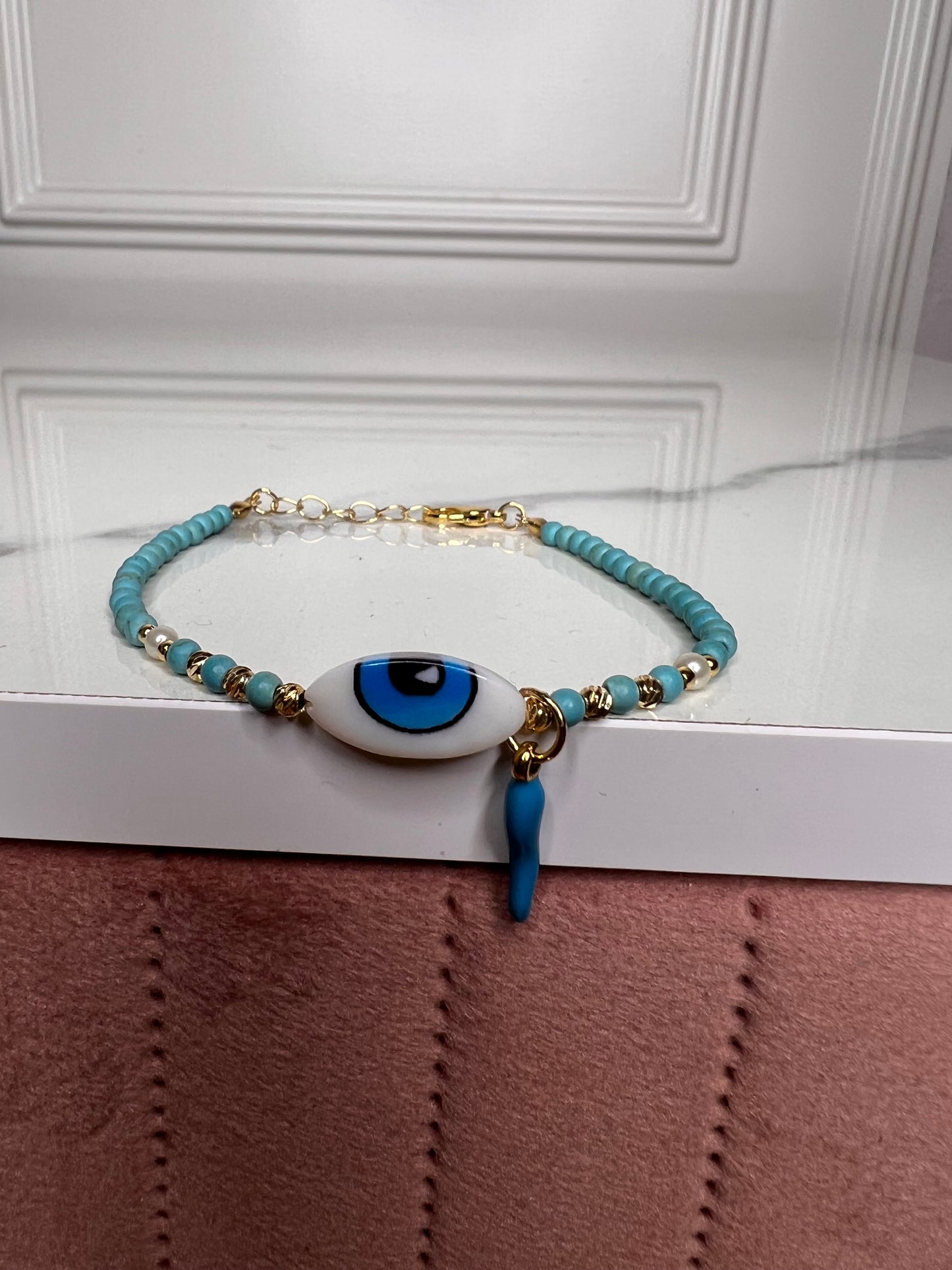 Heilstein-Perlenarmband „Turquoise Eye“, Farbe türkis/blau, Größe S/M