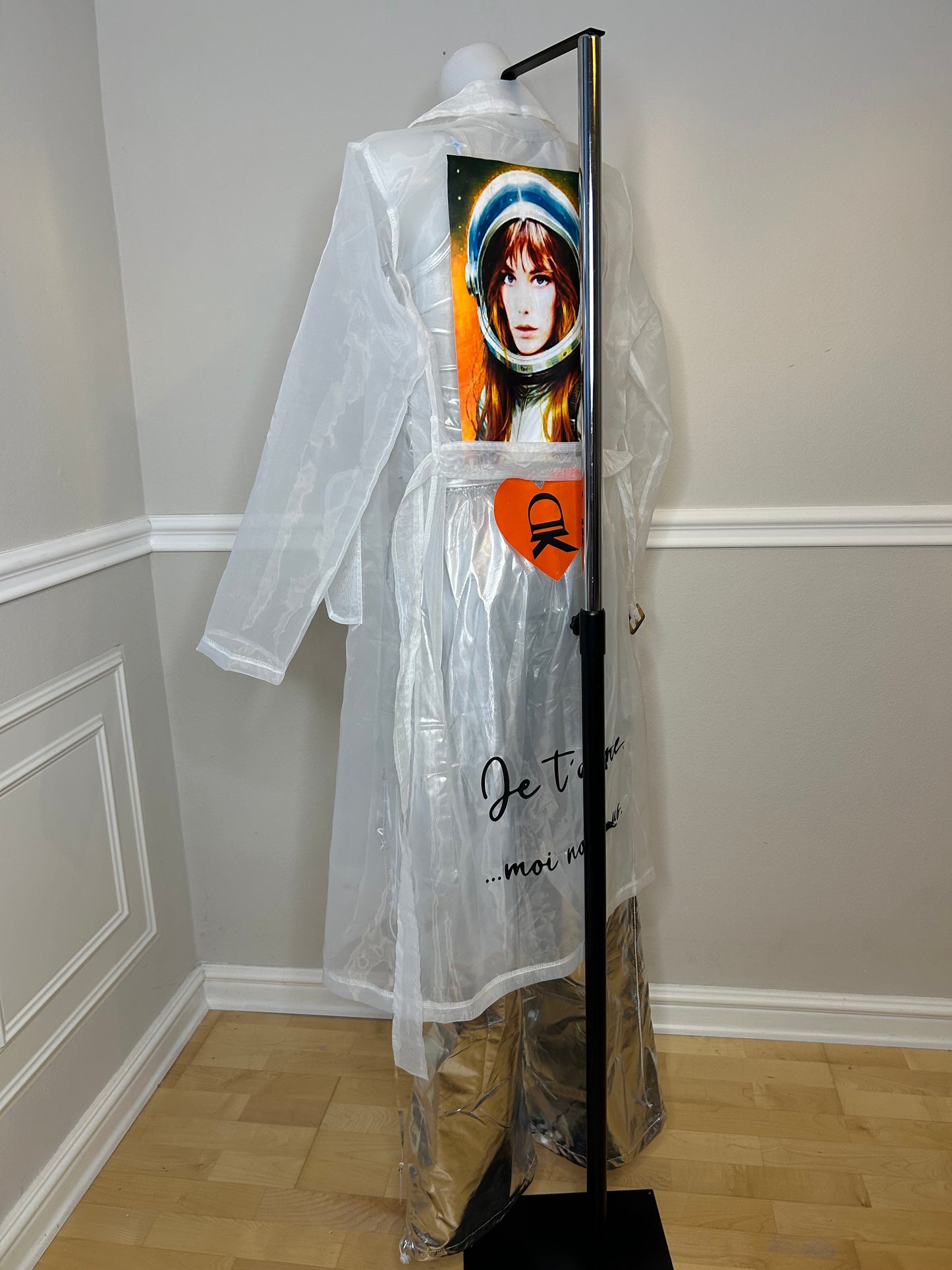 Transparenter Trenchcoat „Je t’aime“(Organza), weiss