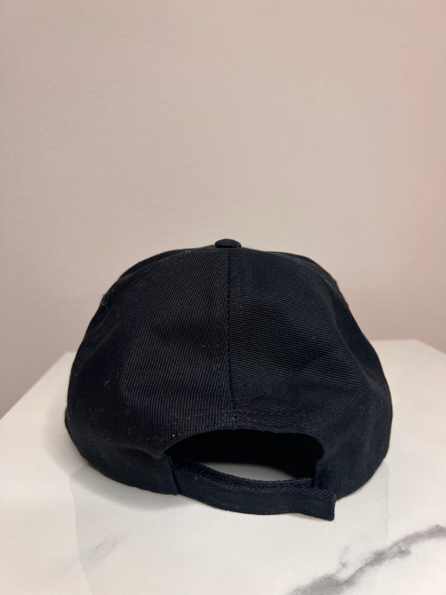 Cap, „CIAO!“, kunstveredelt