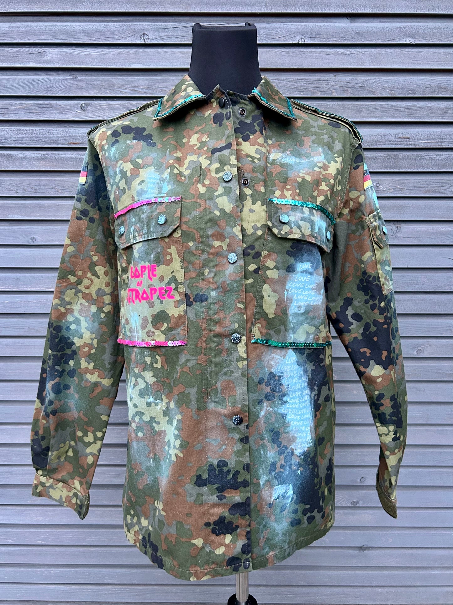 Military Jacket "Peace & Love", kunstveredelt, Größe M