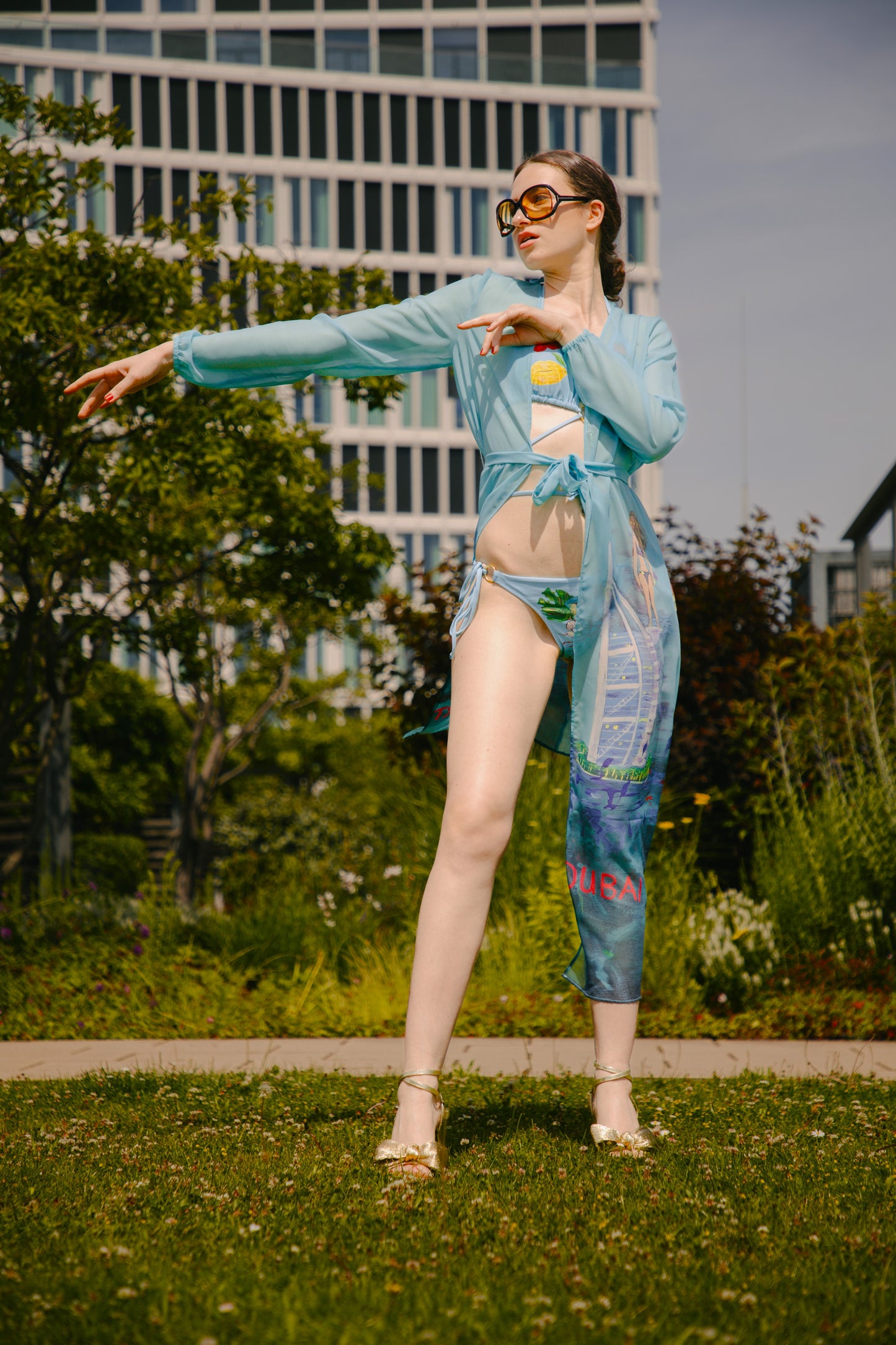 Kimono „Skyline Art“, türkis, selbstgemaltes Motiv, Größe S