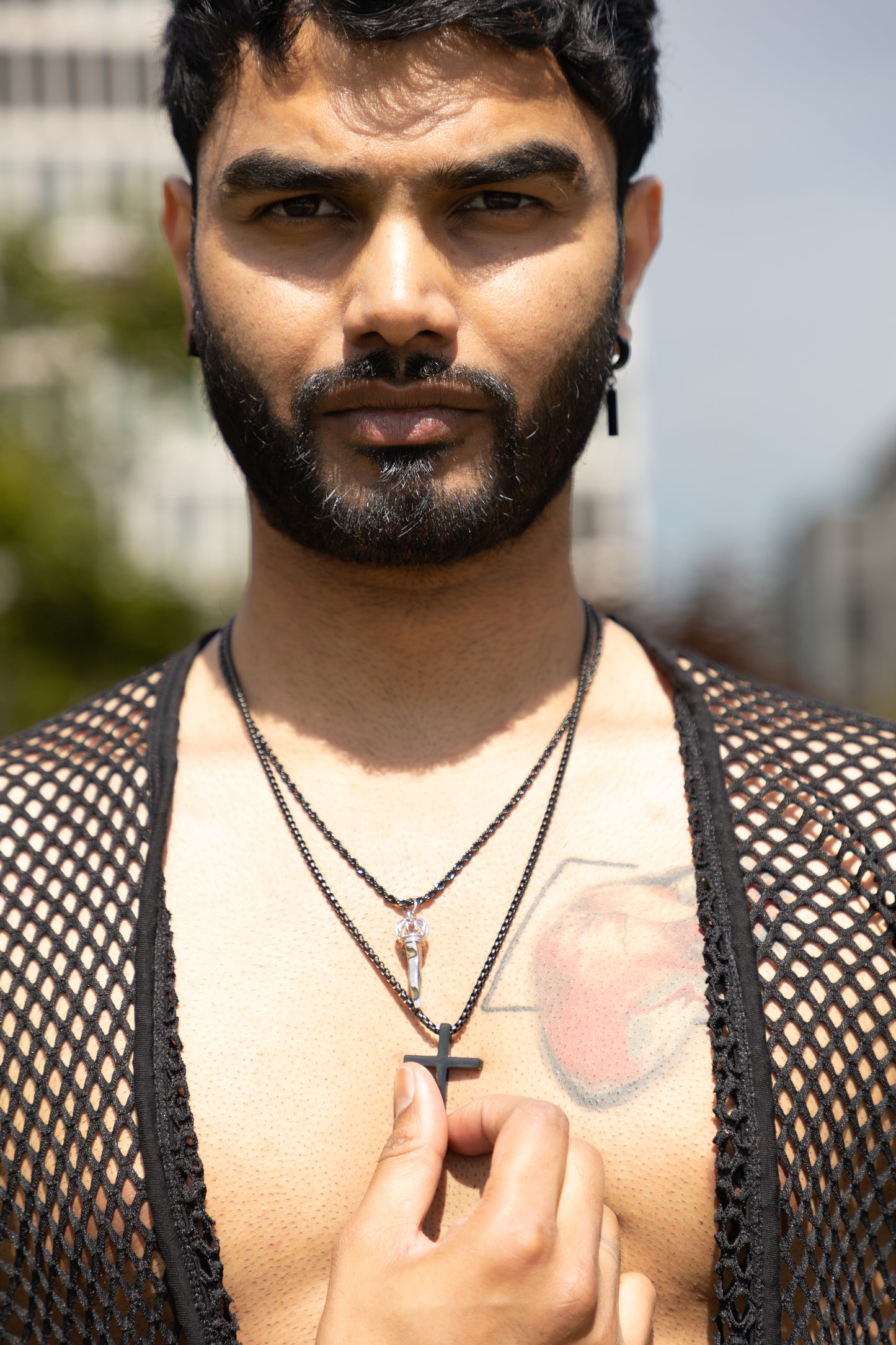 Lucky Charm 2er-Set Halskette „DJODIVIN Horn + Kreuz“, 14KT white gold/ platinum plated/ schwarz