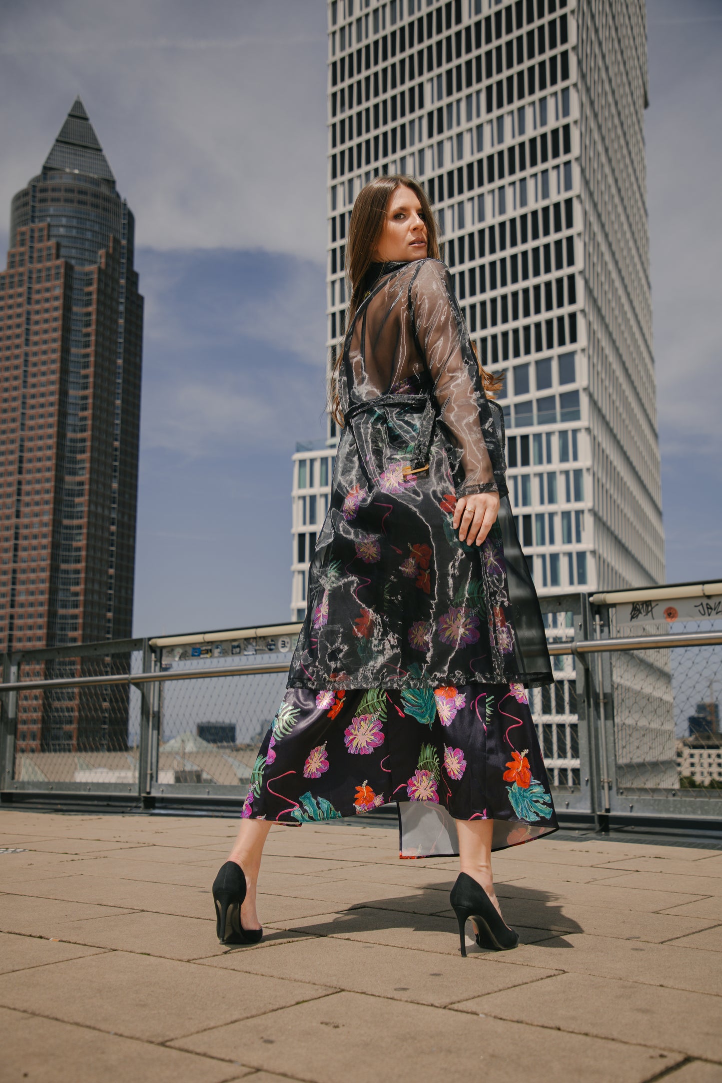 Organza Trenchcoat "Black Dream"