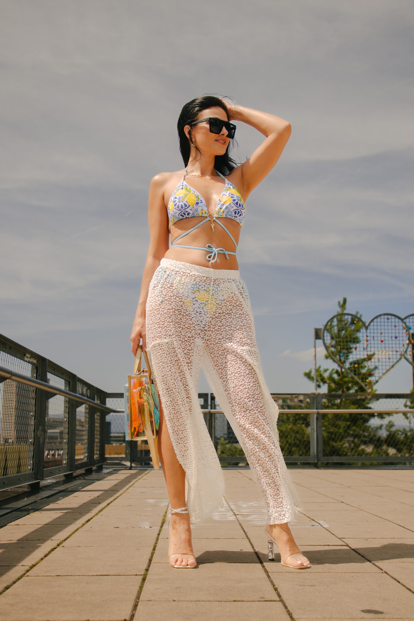 Spitzenhose mit Pailletten, weiss, Größe S/M