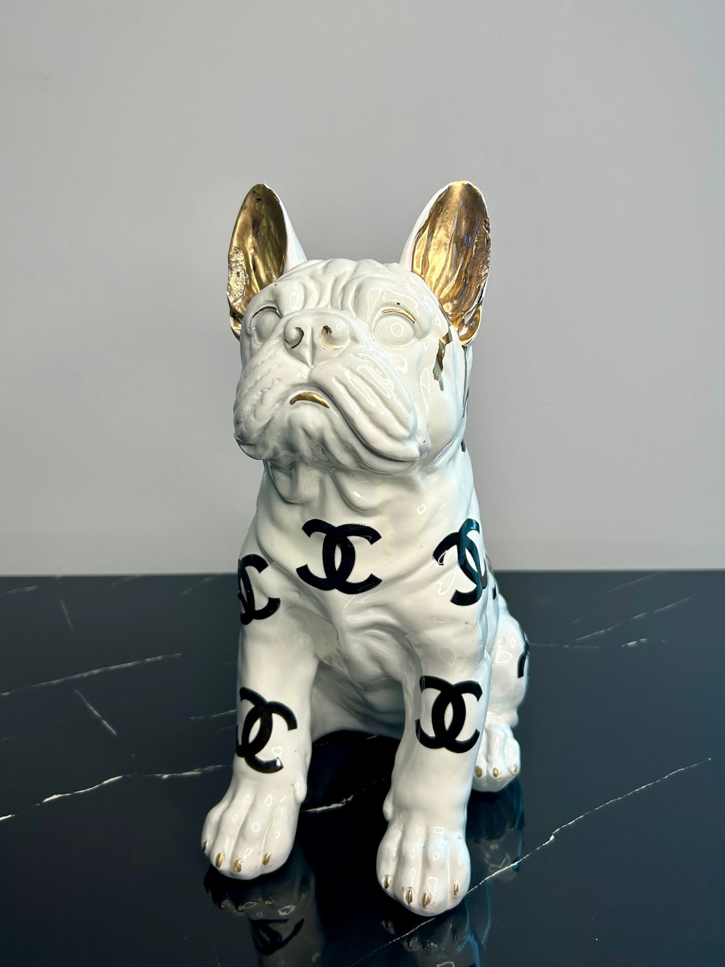 Sculpture Dog "LUXURY French Bulldog"