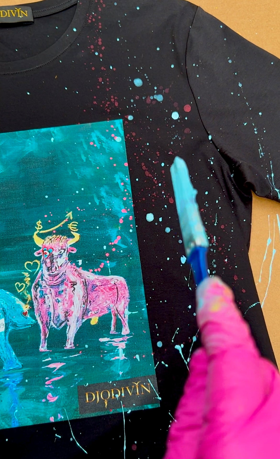 Grafitti T-Shirt "Bull & Bear", kunstveredelt