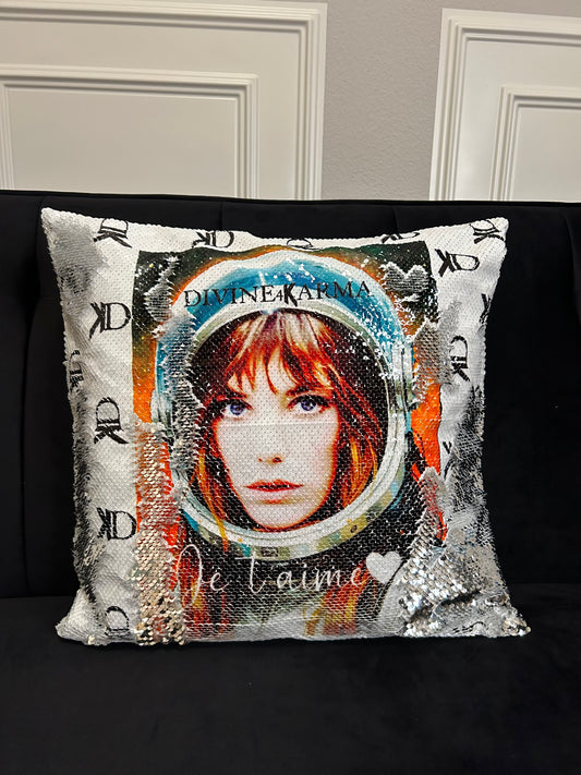 Pailletten-Kissen „Jane, je t‘aime“ mit selbstgemaltem Motiv (nur Bezug), 45x45cm