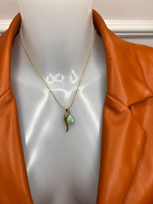 Halskette „Amazonit Balence“, 14KT gold plated mit Heilstein und Glücks-Horn